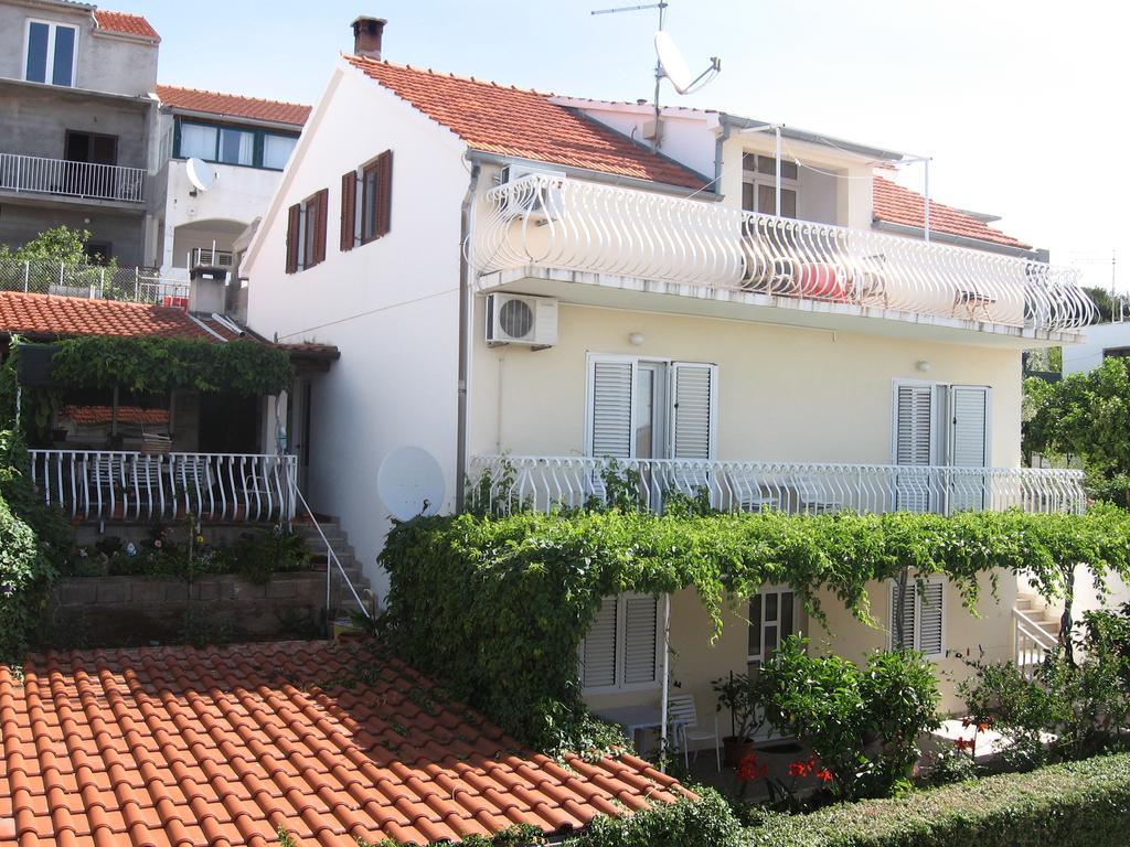 Apartmani Niki Hvar Χβαρ Εξωτερικό φωτογραφία