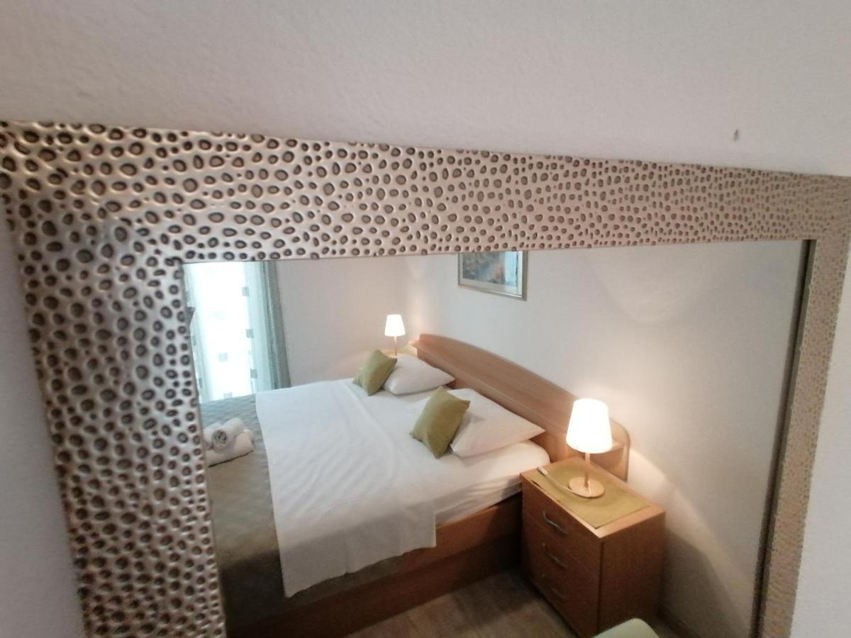 Apartmani Niki Hvar Χβαρ Εξωτερικό φωτογραφία