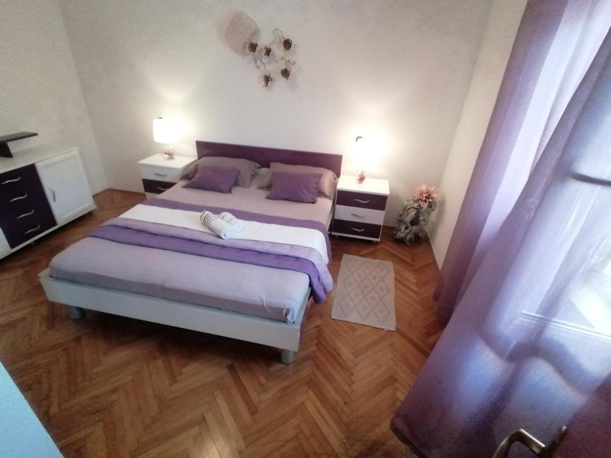Apartmani Niki Hvar Χβαρ Εξωτερικό φωτογραφία