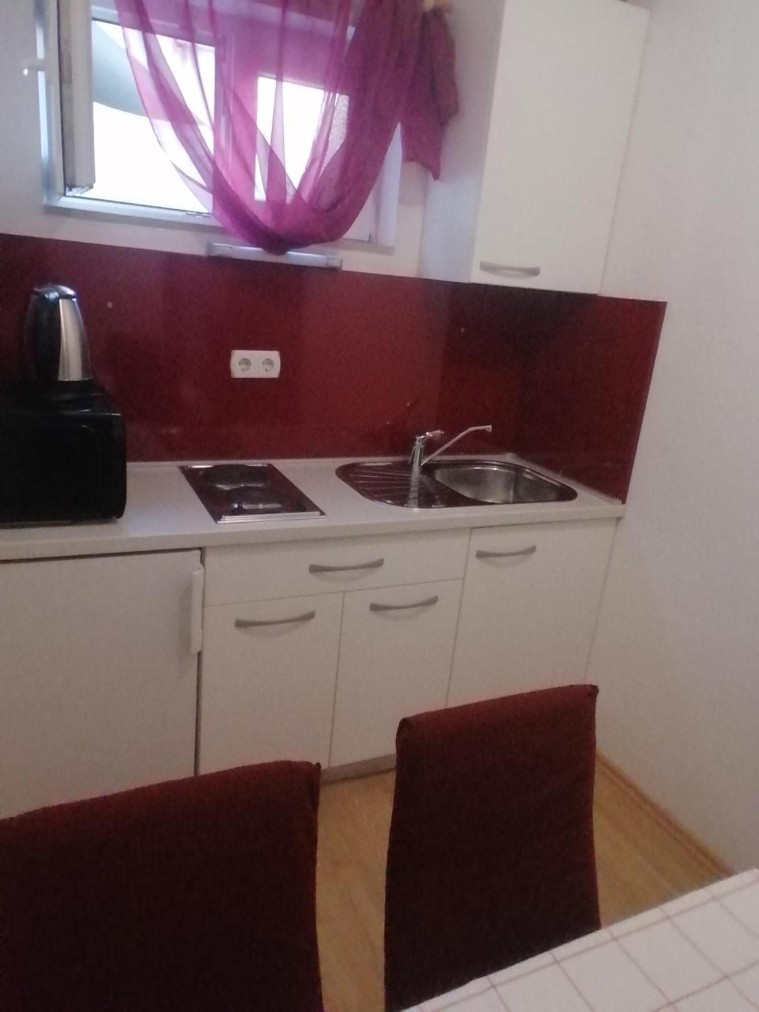 Apartmani Niki Hvar Χβαρ Εξωτερικό φωτογραφία