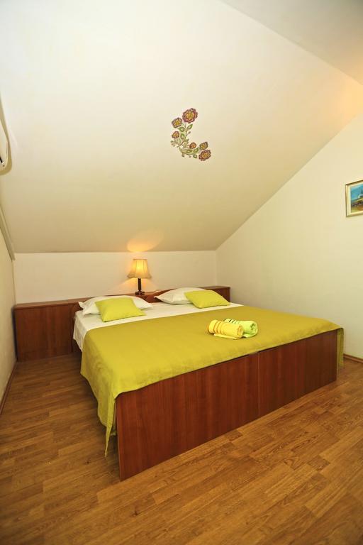 Apartmani Niki Hvar Χβαρ Δωμάτιο φωτογραφία
