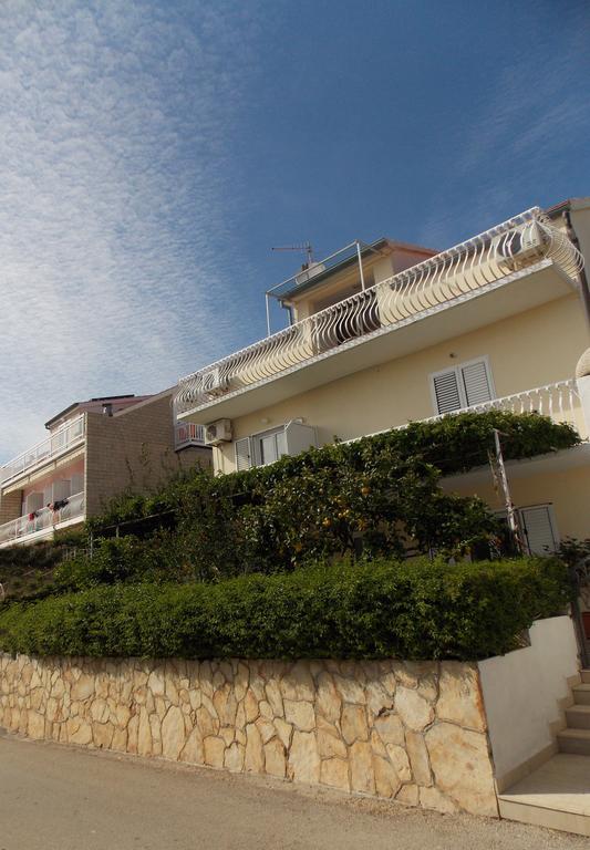 Apartmani Niki Hvar Χβαρ Εξωτερικό φωτογραφία